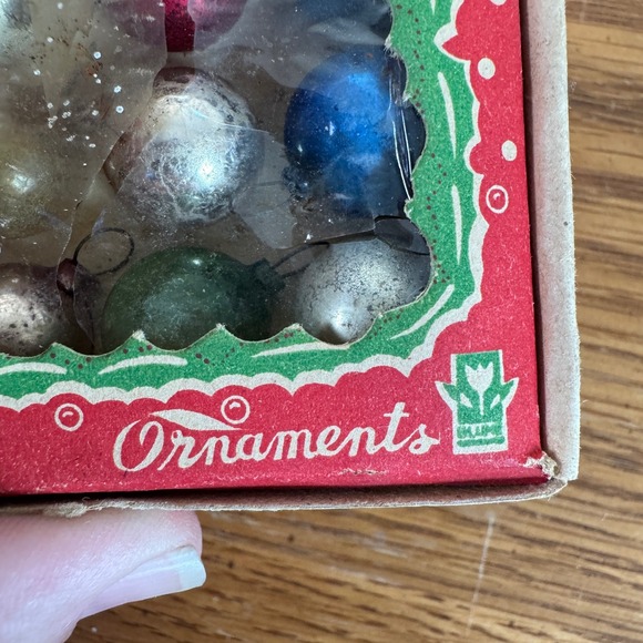 Vintage Christmas Tree Ornaments Small Mini Ball GLASS 15mm Fine Quality Japan - Picture 4 of 9